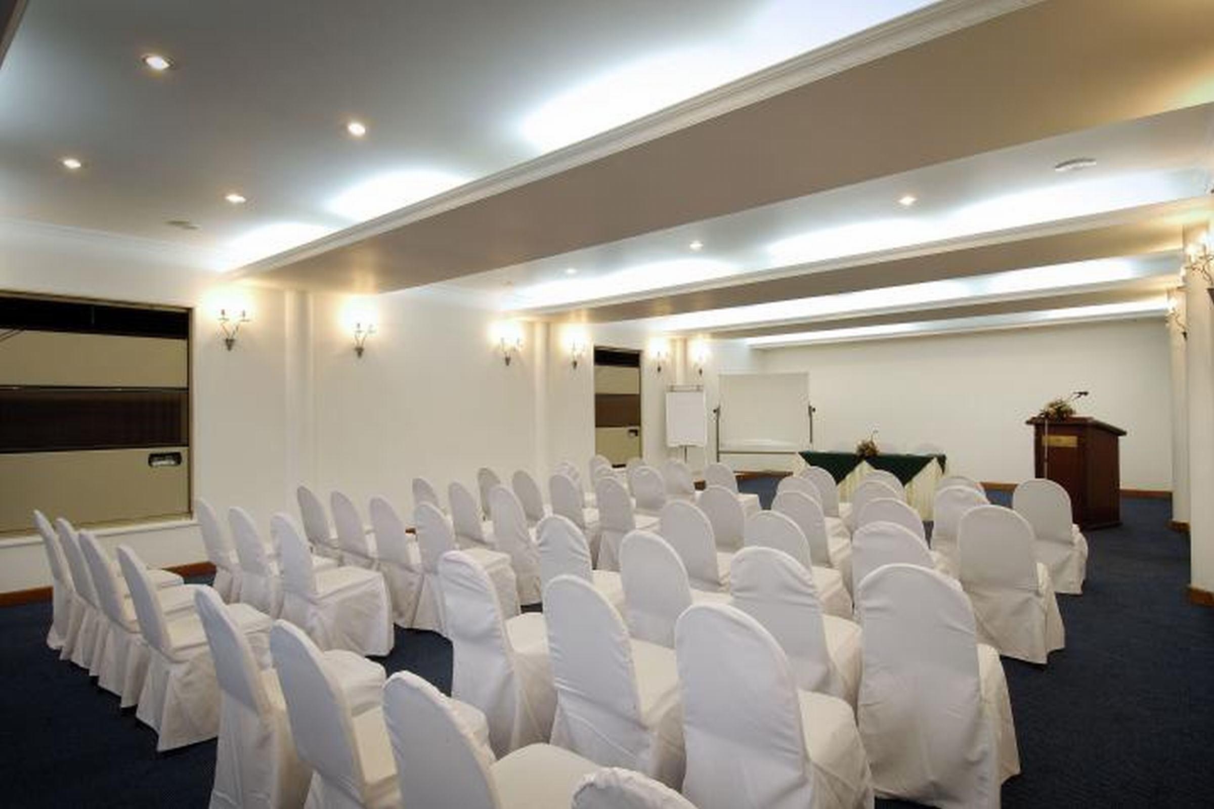 Berjaya Hotel Colombo Dehiwala-Mount Lavinia Exterior foto
